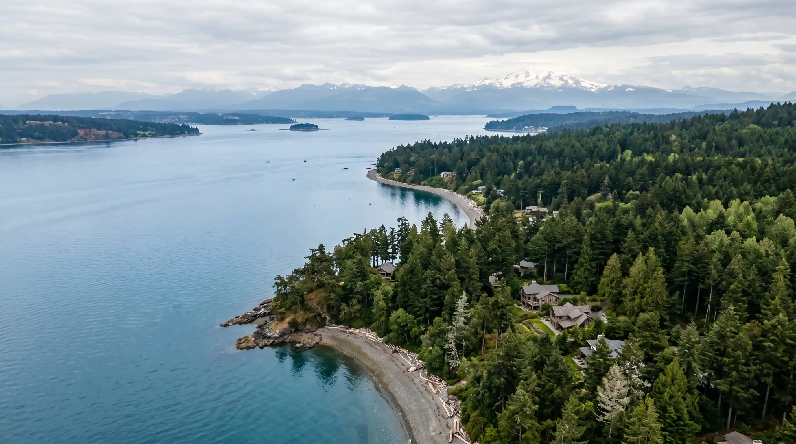 A scenic view of Whidbey Island, WA, a carpet cleaning service area for A Clean Carpet Co